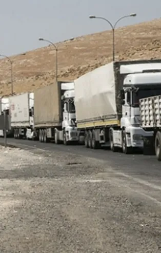 BM'den İdlib'e 22 tırlık insani yardım