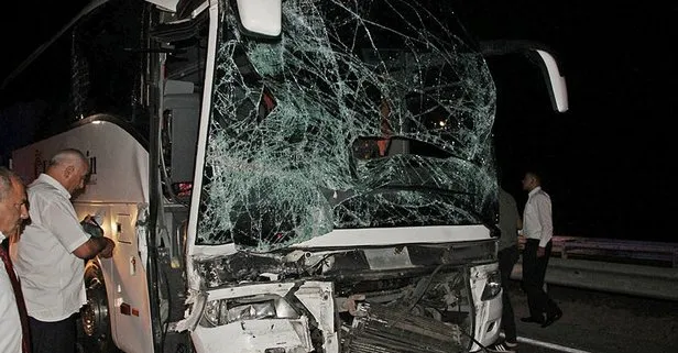 Samsunda feci kaza! TIR yolcu otobüsüne çarptı
