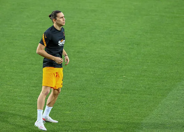 1621417089999.jpg Galatasaray'da flaş Taylan Antalyalı gerçeği! Yönetim sözünü tutmadı-4