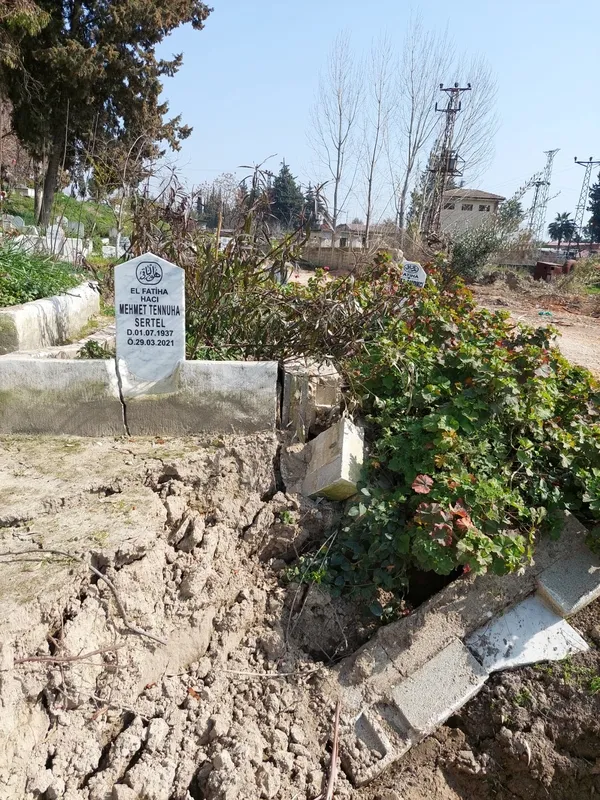 Hatay'da 50 mezarın Asi Nehri'nde sürüklendiği iddia edildi-2