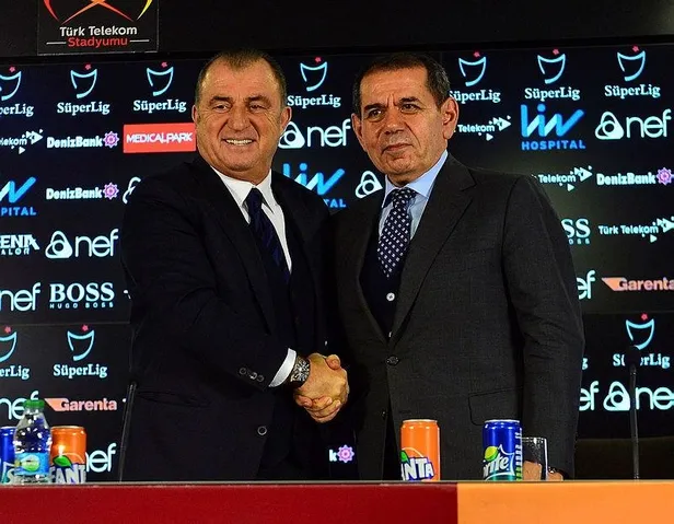 dursun-ozberk-ve-fatih-terim-galatasarayda-buyuk-heyecan-efsane-geri-mi-donuyor-1652862367116.jpeg