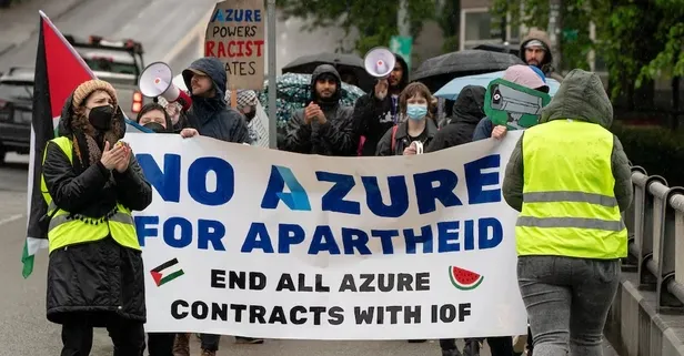 Gazze’de İsrail soykırımına destek veren Microsoft Filistin protestosuna katılan çalışanlarını işten çıkardı