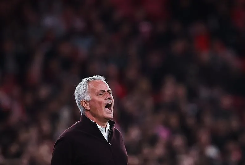 Mourinho’dan Benfica’ya flaş talep!