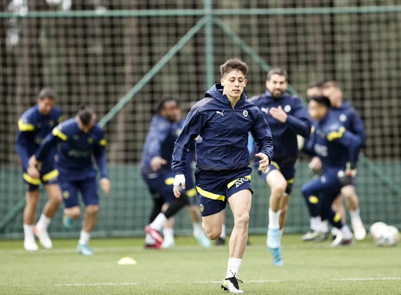 Süper Lig'in golcüsü Fenerbahçe'ye! Resmi teklif yapıldı - 2