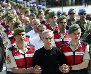 Yüzsüzlüğe paravan