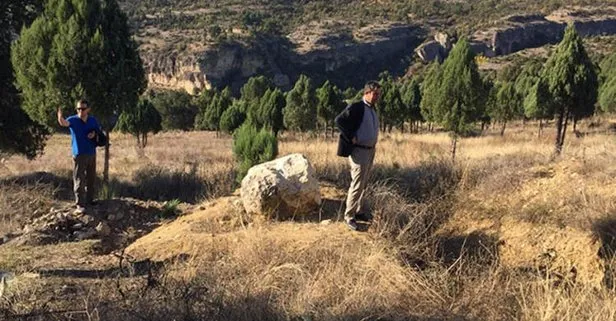 Kaymakam kazı yapan definecileri suçüstü yakaladı