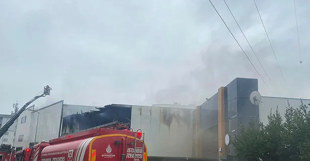 Son dakika: İstanbul Ataşehir'de bir iş yerinde yangın!