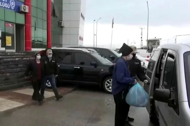 Son dakika: Van'da MİT ve polisin ortak operasyonuyla 2 DEAŞ'lı yakalandı