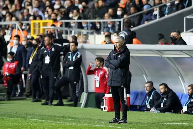 1-puan-bizim-icin-kazanc-1644877950152.jpeg Nefes kesen maç! Beşiktaş öne geçtiği maçta Adana Demir ile berabere kaldı-10