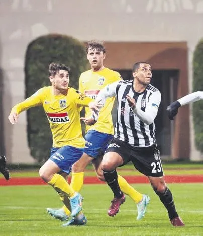 kartaldan-tek-kursun-besiktas-westerloyu-1-0-maglup-etti-1670805576164.jpeg Kartal’dan tek kurşun! Beşiktaş, Westerlo’yu 1-0 mağlup etti-2
