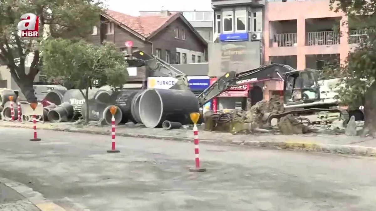 Eyüpsultan’da İSKİ'nin bitmeyen altyapısı çileye dönüştü! Okullar açıldı ızdırap büyüdü... Vatandaş isyanda