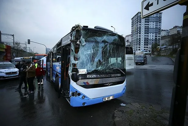 Son Dakika Ankara Da Feci Kaza Ozel Halk Otobusu Yol Temizleme Aracina Carpti 9 Yarali Takvim
