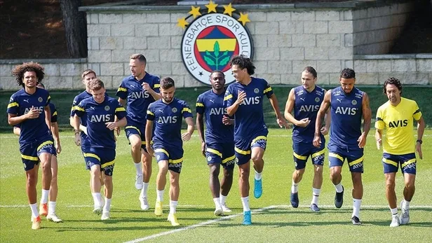 fenerbahce-austria-wien-maci-ne-zaman-saat-kacta-fb-austria-wien-maci-hangi-kanalda-canli-yayinlanacak-macin-1-1661348790491.jpg
