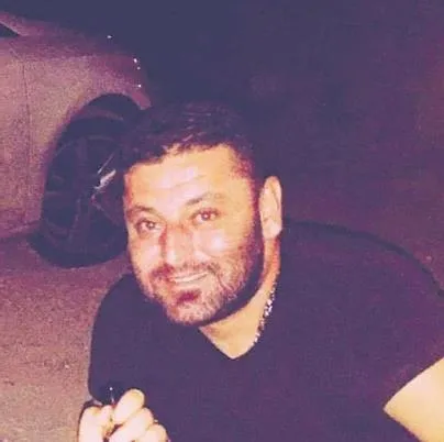 kagithanede-500-bin-liralik-soygun-yapan-kadini-polis-bacagindaki-dovmeden-taniyarak-tespit-etti-1655152983944.jpeg Kağıthane'de 500 bin liralık soygun yapan kadını, polis bacağındaki dövmeden tanıyarak tespit etti-2