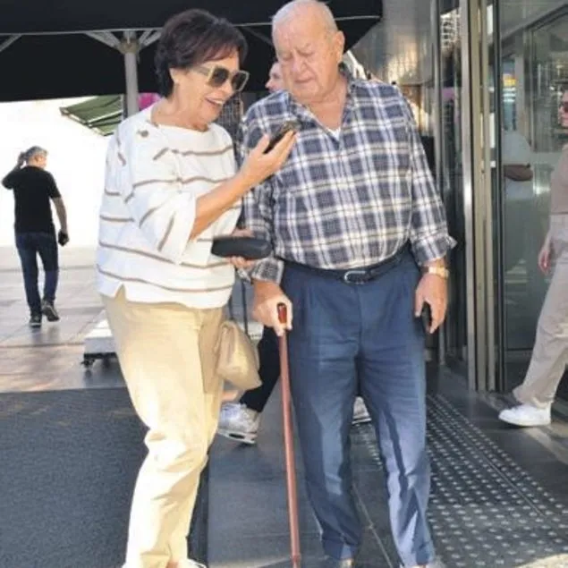 Telefondan özlem giderdiler