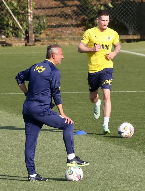 Fenerbahçe transfer haberleri | İsmail Kartal'dan 5 isimlik transfer listesi! - 21