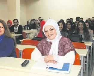 Gündüz işçi akşam öğrenci