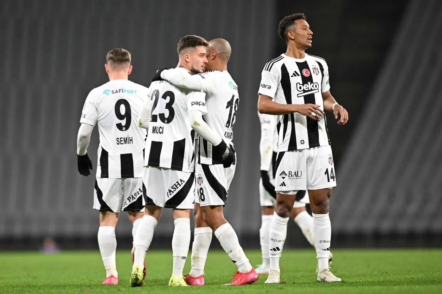 Beşiktaş'ta 9 yolcu birden! Kartal'ın kasası rahatlayacak - 10