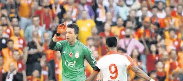 Neuer değil Muslera