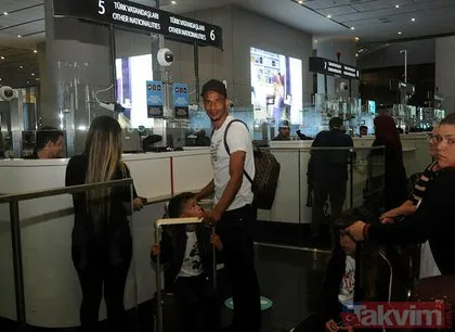 Son dakika: Galatasaraylı Fernando ailesiyle birlikte Türkiye’den ayrıldı