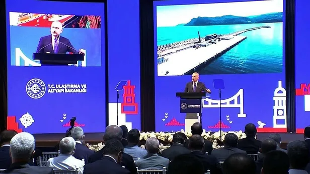 ulastirma-ve-altyapi-bakani-adil-karaismailoglundan-kanal-istanbul-aciklamasi-1625326374845.jpeg
