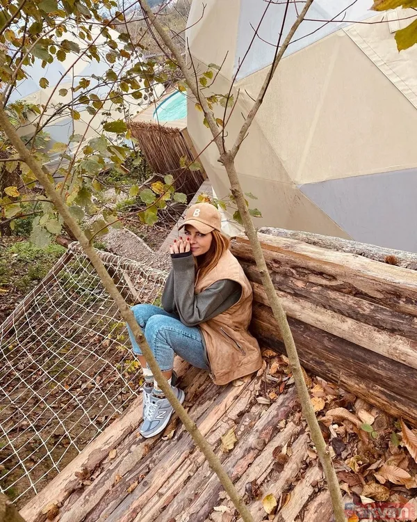 Kıbrıs: Zafere Doğru’nun İnci'si Pelin Karahan’ın annesini gören dilini ısırdı! Güzelliğiyle kızını gölgede bıraktı herkes hayran kaldı - 6