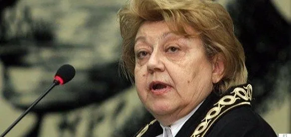 ANAYASA MAHKEMESİ'NİN İLK KADIN BAŞKANI TÜLAY TUĞCU EMEKLİYE AYRILDI