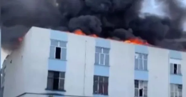Sanayi sitesinde yangın! Alevler içinde kaldı