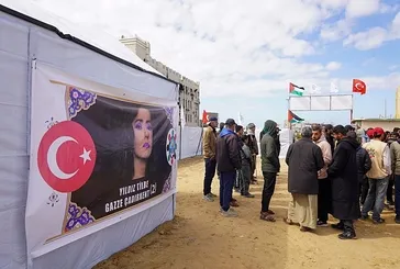 Gazze'nin Yıldız ablası: İkinci çadır kenti açıldı