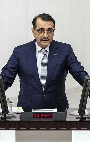 Bakan Dönmez ABD'nin skandal "soykırım" kararını kınadı!