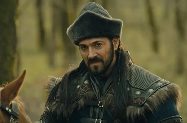 sen-misin-beylik-postuna-goz-koyan-bedelini-iste-boyle-odersin-kurulus-osmanda-atesi-harlayacak-olay-1639839203744.jpg Sen misin beylik postuna göz koyan! Bedelini işte böyle ödersin Kuruluş Osman'da ateşi harlayacak olay-5