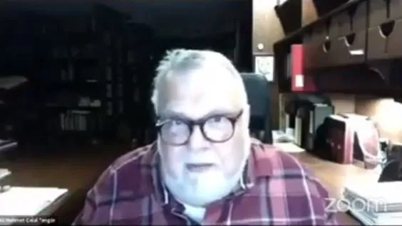 Celal Şengör'ün "eteğini kaldırdım poposuna tokat attım" dediği öğrencisi Saniye'nin kim olduğu ortaya çıktı!-2