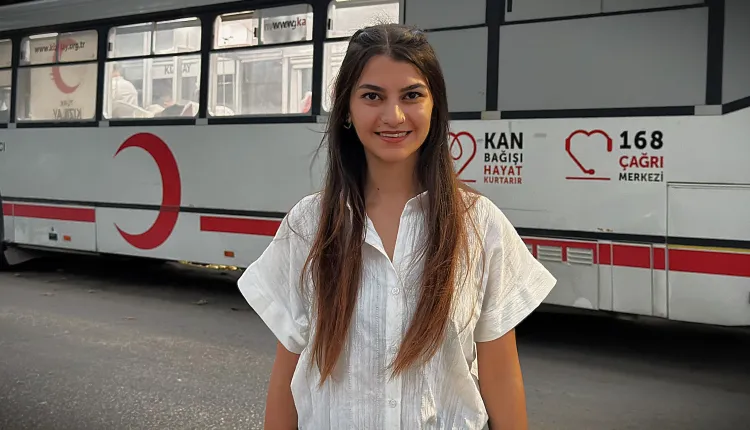 lenf-kanserini-kok-hucre-nakliyle-atlatti-azra-doktor-olacak-1789426507429.jpeg Kanseri yenen tıp fakültesi öğrencisi şimdi şifa dağıtmayı hedefliyor-3
