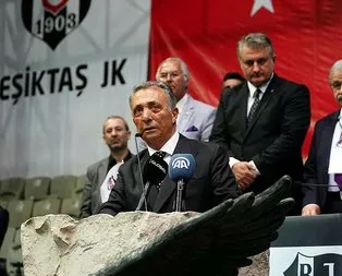 7.5 yıllık Fikret Orman dönemi bitti! Beşiktaşın 34. başkanı Ahmet Nur Çebi