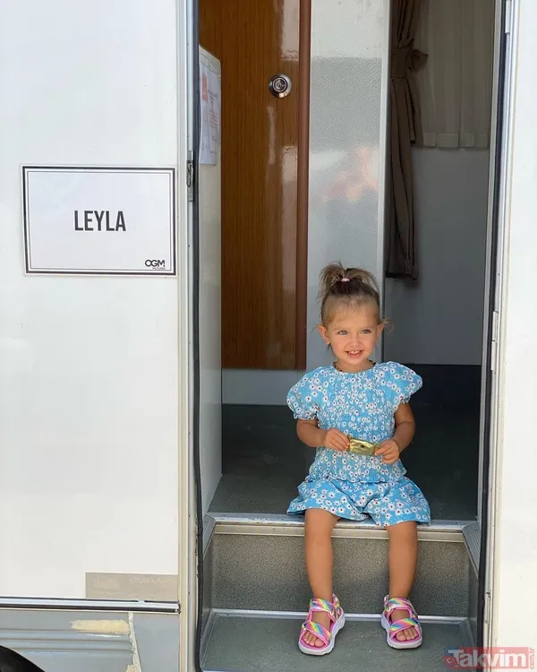 2 ay doğum yapan Seda Bakan’ın son haline bakın! Derin yırtmaçlı pozlarına ilk yorum sıkı dostu Hadise’den! Seda Sayan d kayıtsız kalamadı - 23