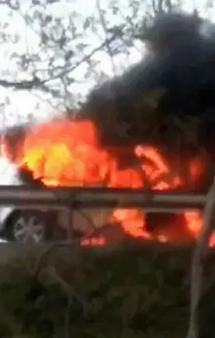 TEM'de korkutan olay! Alev topuna döndü