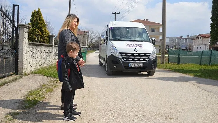 servis-zamani-1788990988618.jpeg İstanbul, Ankara ve İzmir'de okul servis ücretleri ne kadar oldu? İşte mesafeye göre yeni fiyat tarifesi-3