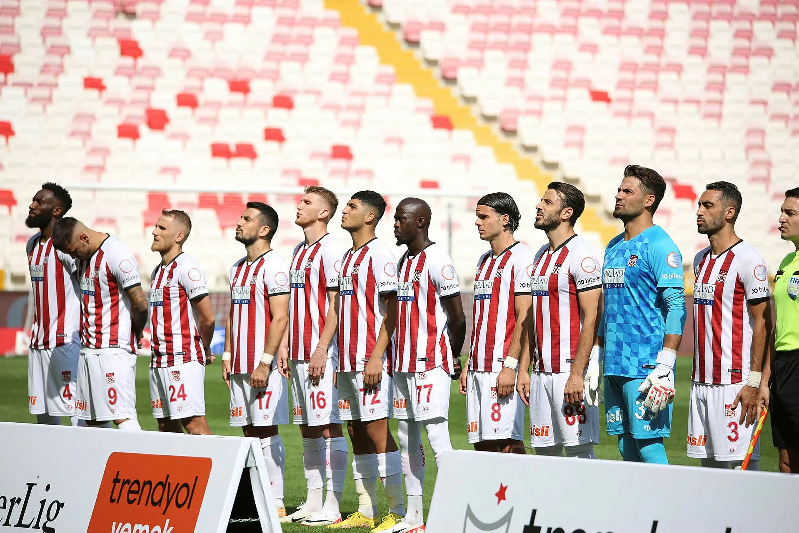 UEFA kulüpler sıralaması güncellendi! Galatasaray mı Fenerbahçe mi? - 31