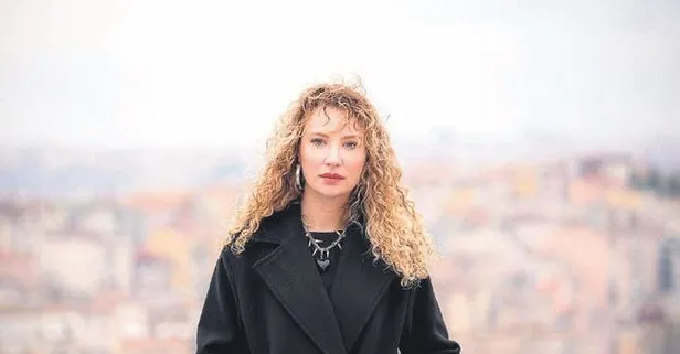 Irmak Arıcı yeni şarkısı 'İlaç'ı nasıl yazdığını anlattı!