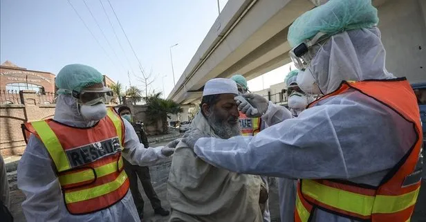 Pakistan’da koronavirüs vaka sayısı kritik sınırı aştı