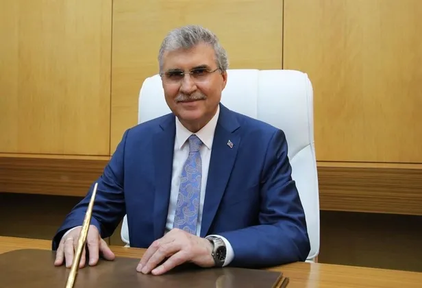 1640543993801.jpeg Sakarya 3.Tarım, Hayvancılık Makinaları Teknolojileri Fuarı'nda Başkan Ekrem yüceden çiftçileri sevindiren açıklama-4