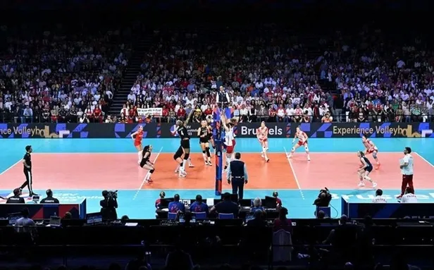 turkiye-italya-voleybol-maci-ne-zaman-saat-kacta-filenin-sultanlari-italya-yari-final-mac-tarihi-1693427547707.jpeg