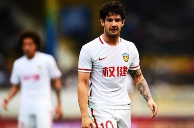 Pato'dan heyecanlandıran 'Aslan' paylaşımı!