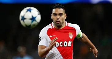 Son dakika transfer haberleri... Falcao resmen Galatasarayda!