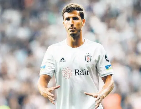 Salih ve Cenk’e rest