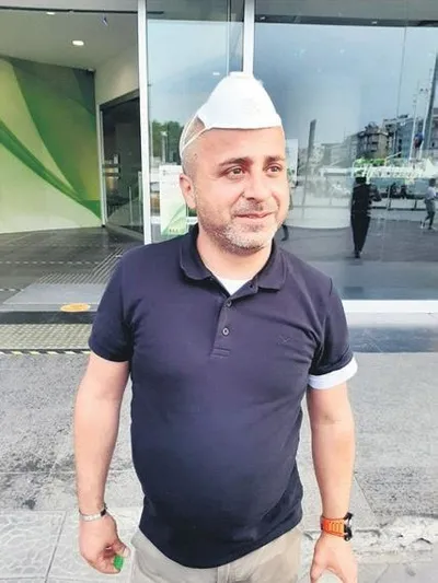 Kovid-19 kısıtlamaları kalktı uyarılara rağmen maskesiz insan görüntüleri şaşırttı-5