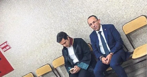 CHP'li Urla Belediyesi eski Başkanı Burak Oğuz, FETÖ elebaşının elini öpmeye gitmiş!-2