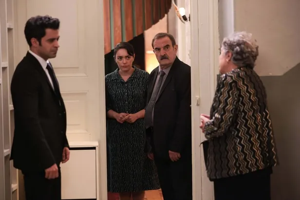 masumlar-apartmani-ceylan-kim-gercek-adi-ne-ceylani-kim-oynuyor-hanin-eski-nisanlisi-ceylani-canlandiracak-oyuncu-1634047666531.jpg Han'ın eski nişanlısı Ceylan'ı canlandıracak oyuncu... Masumlar Apartmanı Ceylan kim, gerçek adı ne?-6