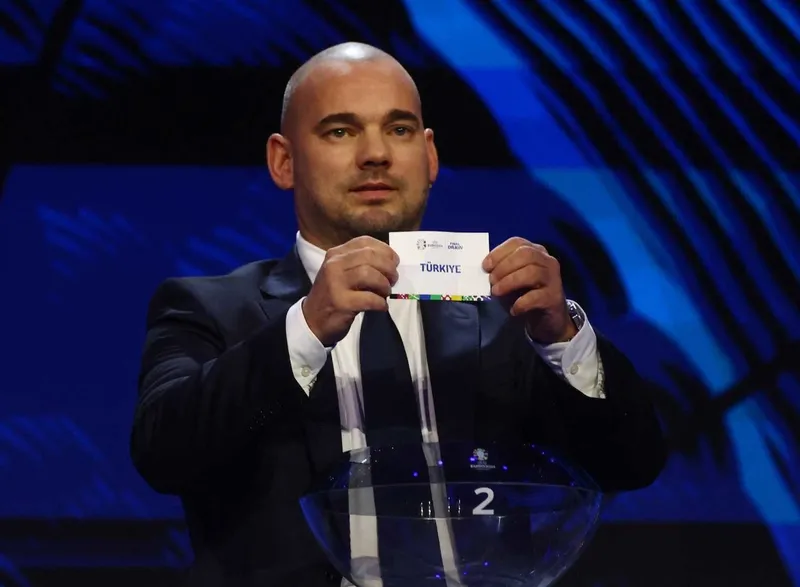 wesley-sniejder-noa-langi-koruyup-galatasaraya-destek-cikti-parmagin-hesabini-verin-1774189239146.jpeg Wesley Sniejder Noa Lang'ı koruyup Galatasaray'a destek çıktı: Parmağın hesabını verin-4