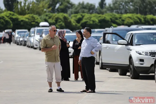 Kapıkule Sınır Kapısı'nda gurbetçi yoğunluğu - 9